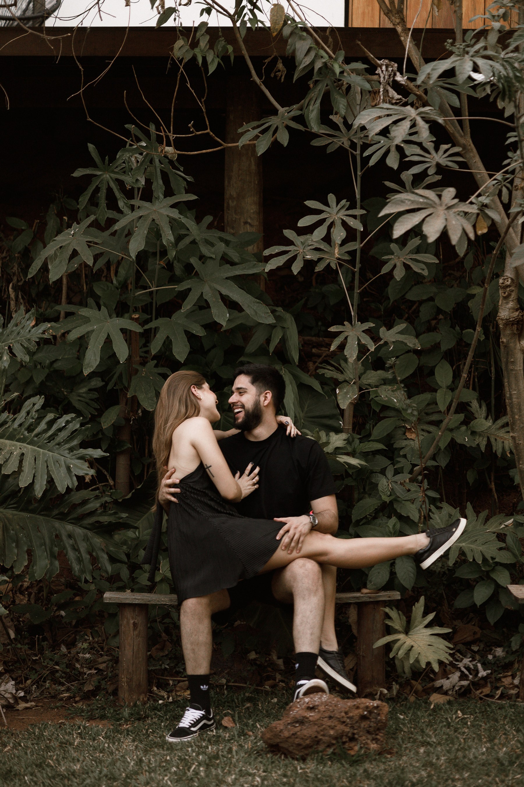 Ensaio Pré Wedding de Giulia & Mateus em Vila das Embaúbas (Casa de Vidro) - Franca (SP) — fotografia 1